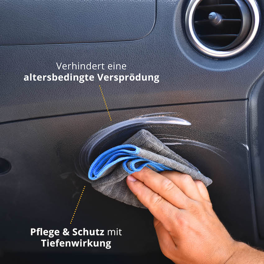 Sichtbare Farbauffrischung=>Unsere Kunststoffpflege eignet sich für alle Kunststoffoberflächen im Fahrzeuginnenraum als auch an der Karosserie.