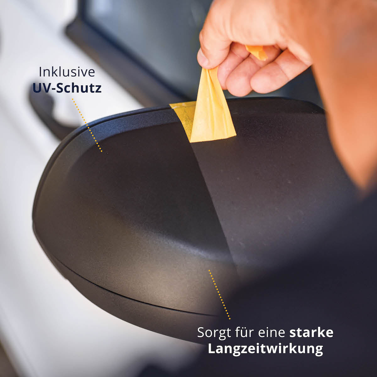 Sichtbare Farbauffrischung=>Einfach auftragen, einwirken lassen und abwischen. Hinterlässt keine lästigen Rückstände oder Schlieren auf den Oberflächen.