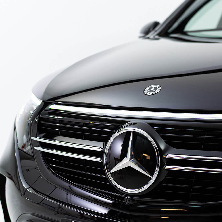 Sauberer Mercedes nach der Reinigung mit Autoshampoo